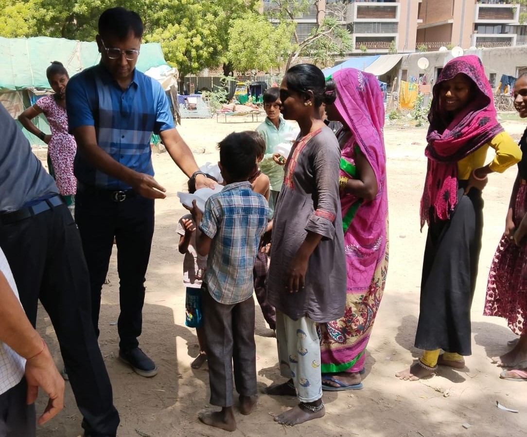 Food Distribution in Community